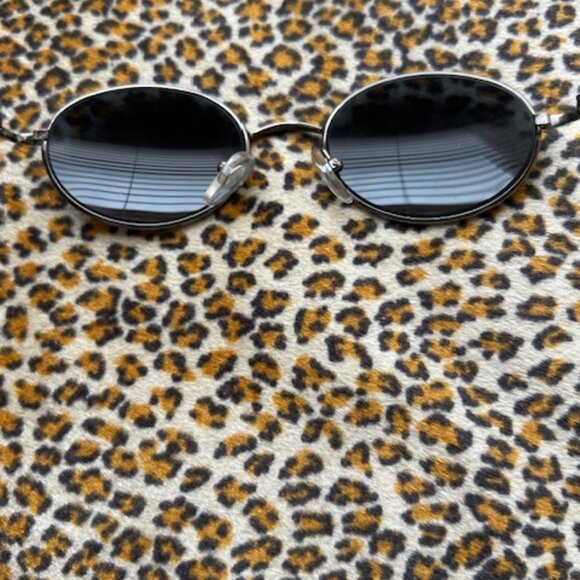Vintage Oval Siver Frame Sunglasses main image 6